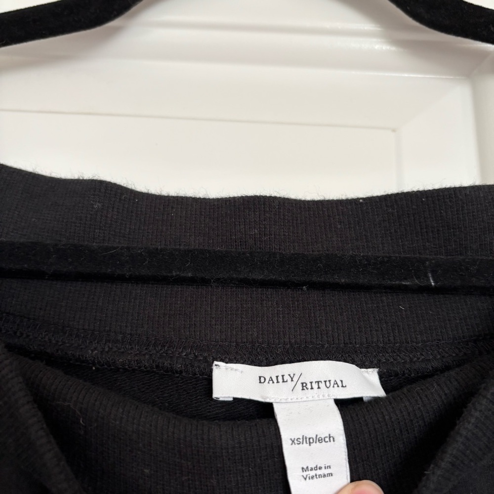 Daily Ritual Off Shoulder Tunic - Picture 5 of 7